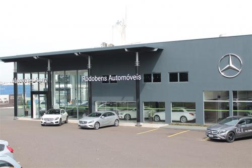 Mercedes Benz Automoveis Rodobens fachada